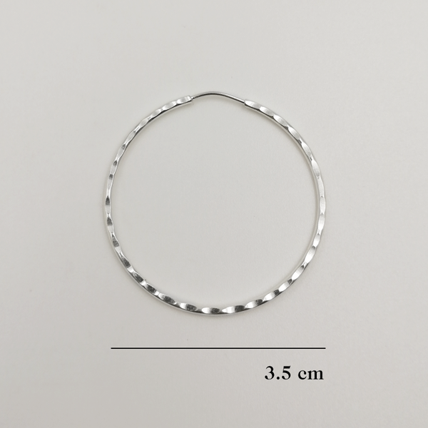 Argollas martilladas en plata 925
