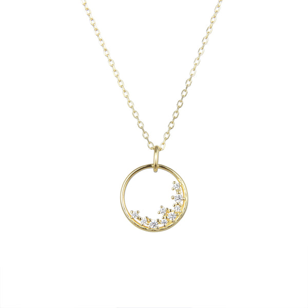 Collar con dije circular con chispas de circón en plata 925 con baño de oro