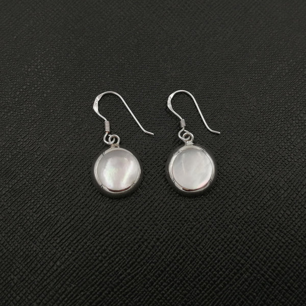 Aretes con madreperla en plata 925