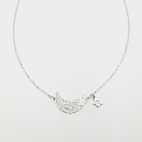 Collar con luna calada & estrella en plata 925