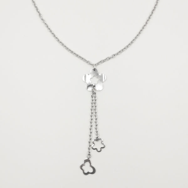 Collar corbatín en plata 925 con flores