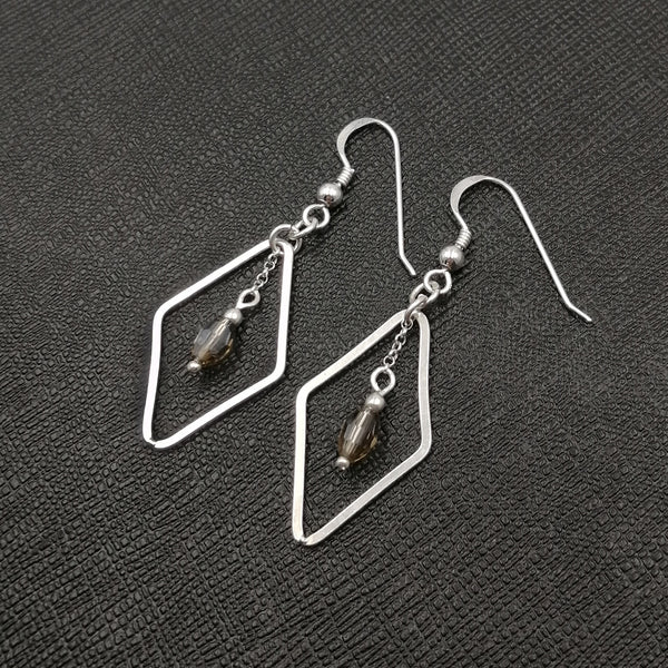 Aretes en plata 925 en forma de rombo con cristal