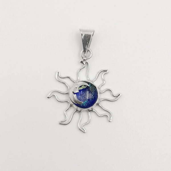 Dije de eclipse en plata 925 con dicroico azul