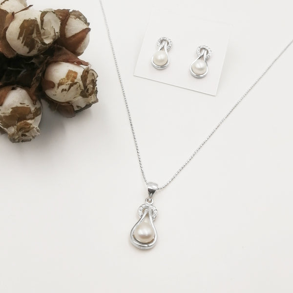 Set perlas cultivadas con circones en plata 925